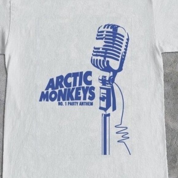 Graphic Arctic Monkeys Mic T shirt - Picture 2 of 3